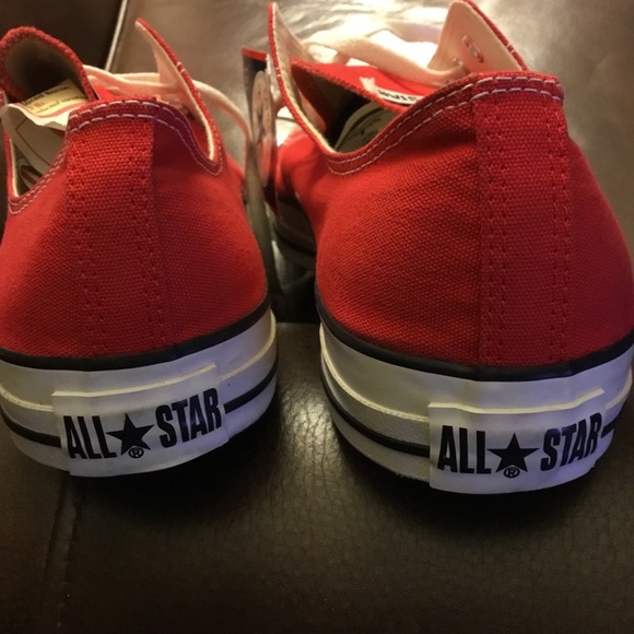 New Converse for Ugly Betty red low top sneakers - Picture 6 of 7